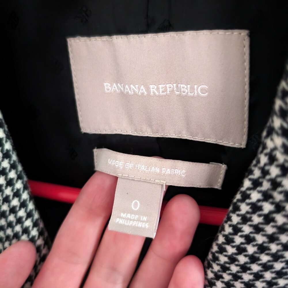 Banana Republic houndstooth blazer - Picture 5 of 6